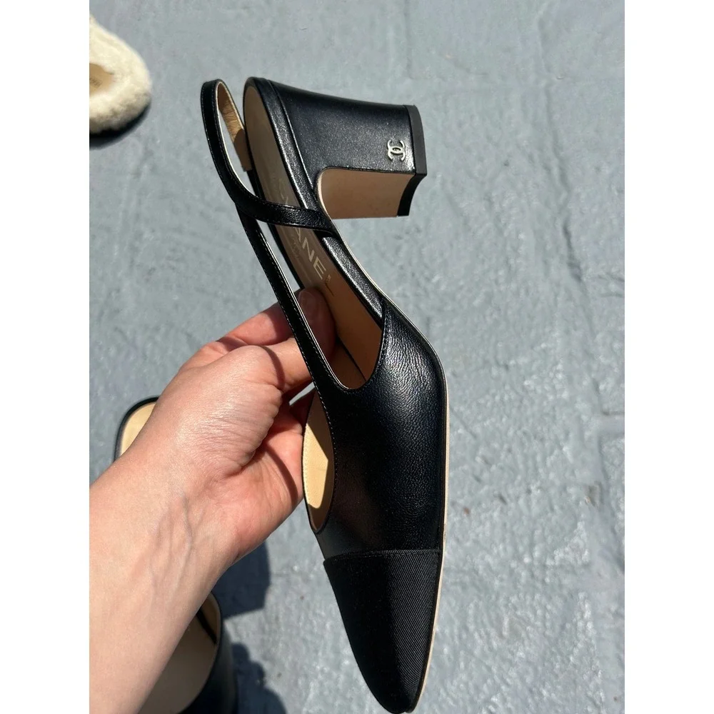 Chanel Black Grosgrain Cap Toe Slingback Pumps Size 40 CC Logo